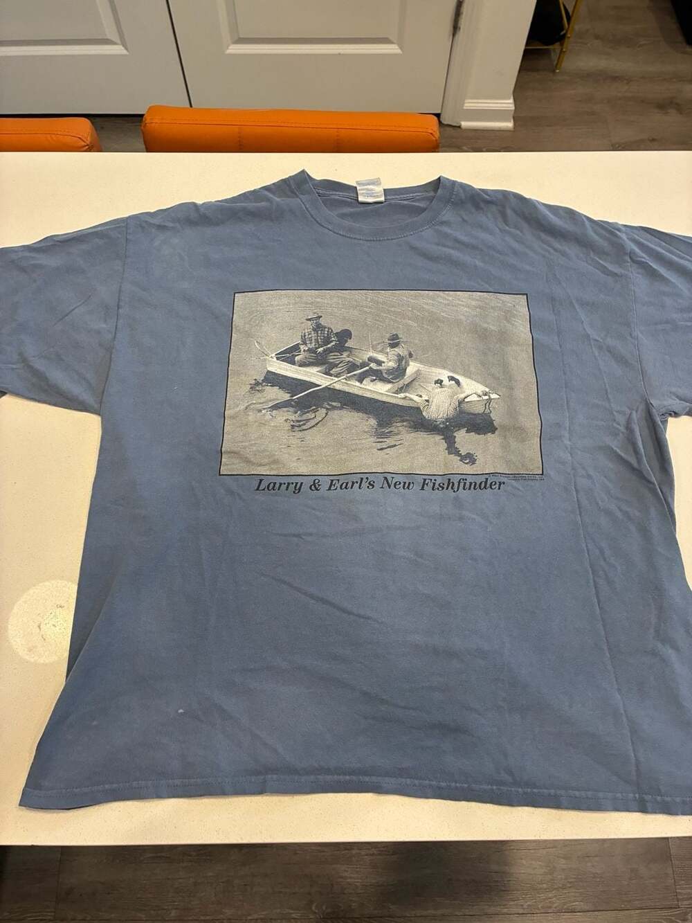 Larry & Earl's New Fishfinder T-Shirt Size 2XL